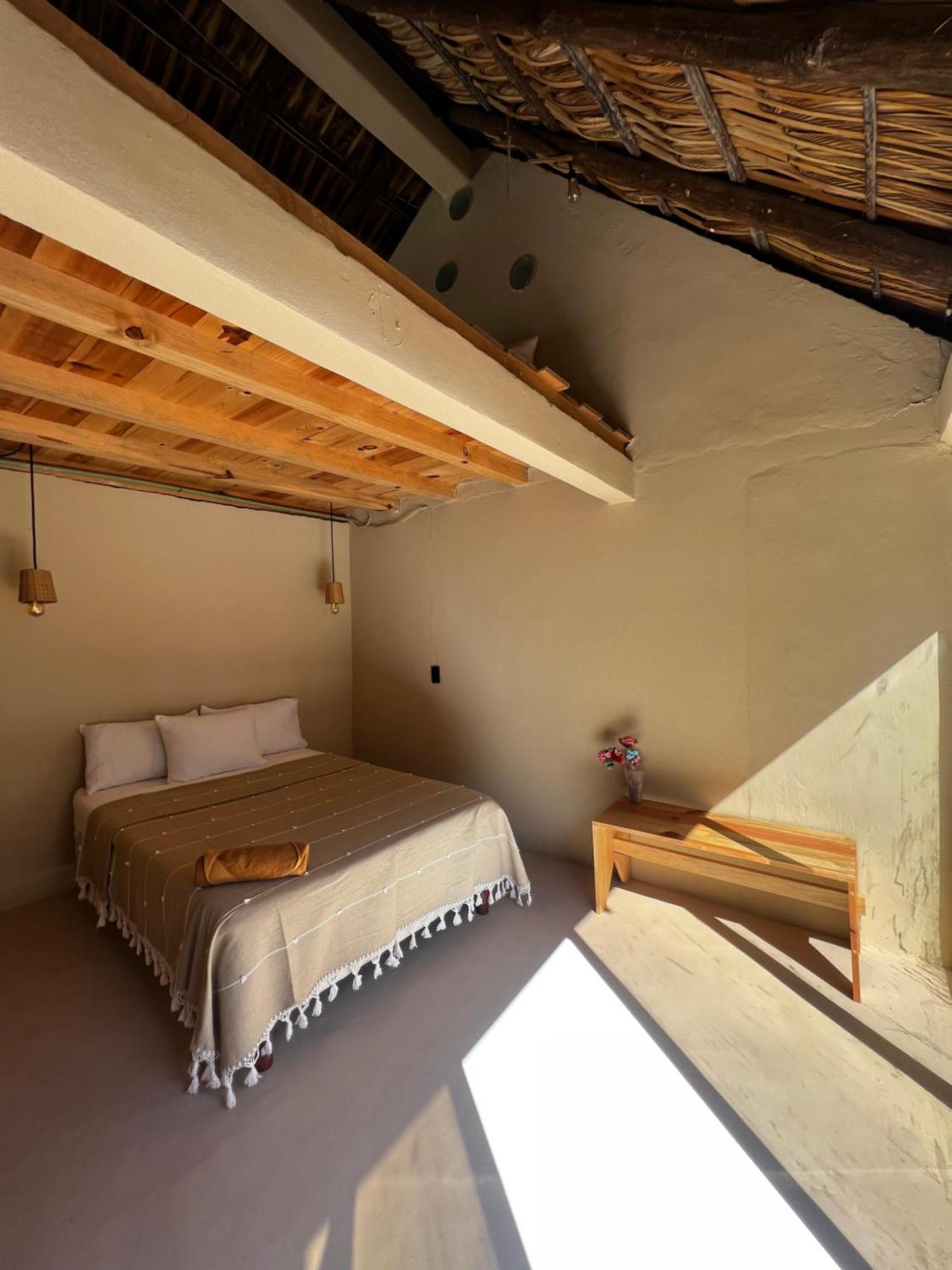 Sebastian De Los Milagros Zipolite Rom bilde